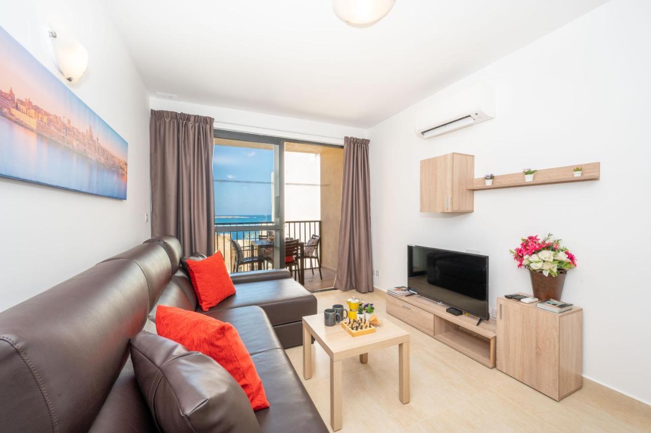 Sea Bliss Apartments With Terrace Just Off Seafront In St Paul'S Bay - By Getawaysmalta Σεντ Πόλς Μπέι Εξωτερικό φωτογραφία